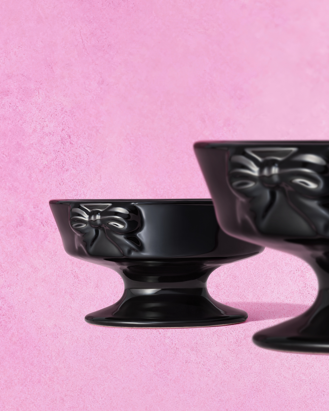 Bow de Noir Ceramic Pet Bowl