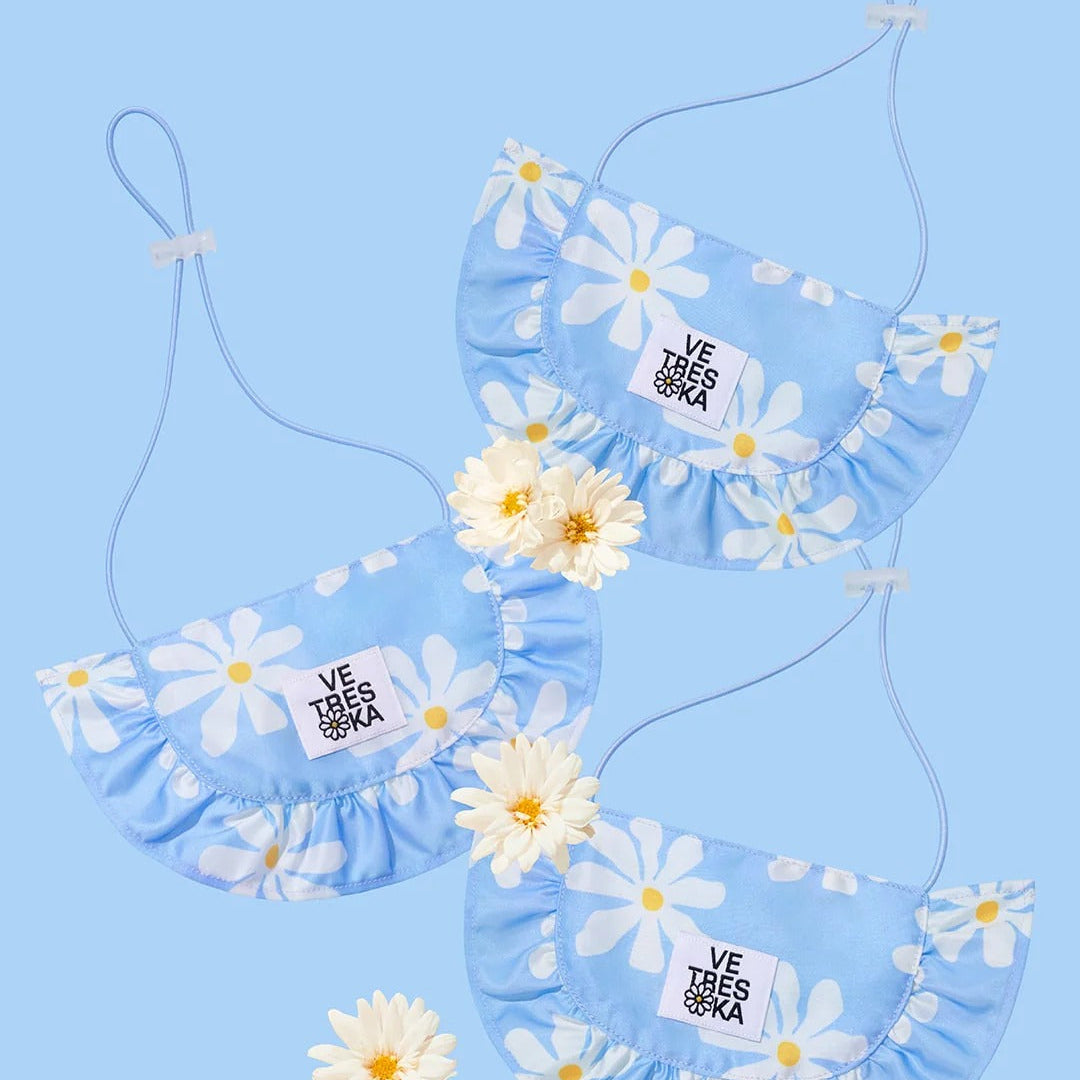 Daisy Pet Bib