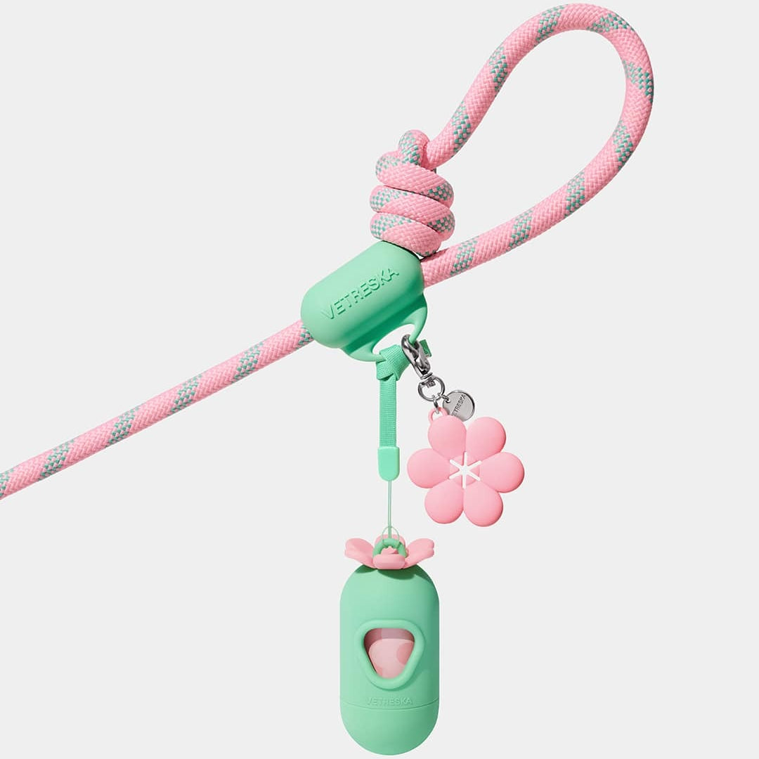 Connect Pet Poop Bag Hands-Free Clip